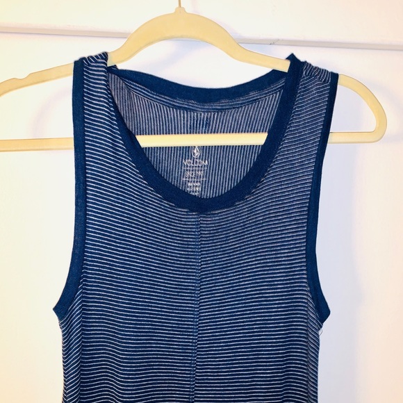 Volcom Women She Shell Maxi Dress size: S - Picture 4 of 5